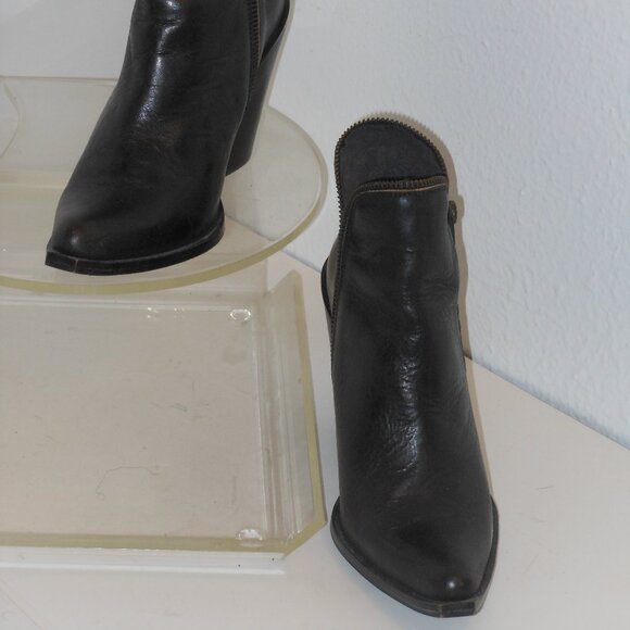 JEFFREY CAMPBELL BROWN POINTED TOE LEATHER ANKLE BOOTS SIZE (37) OR US SIZE 6.5 - Picture 7 of 9